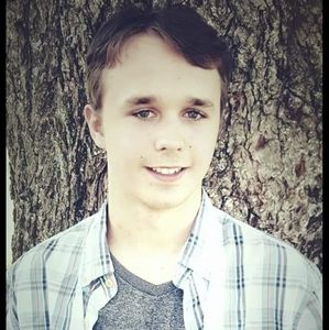 Meet your Posher, Christian